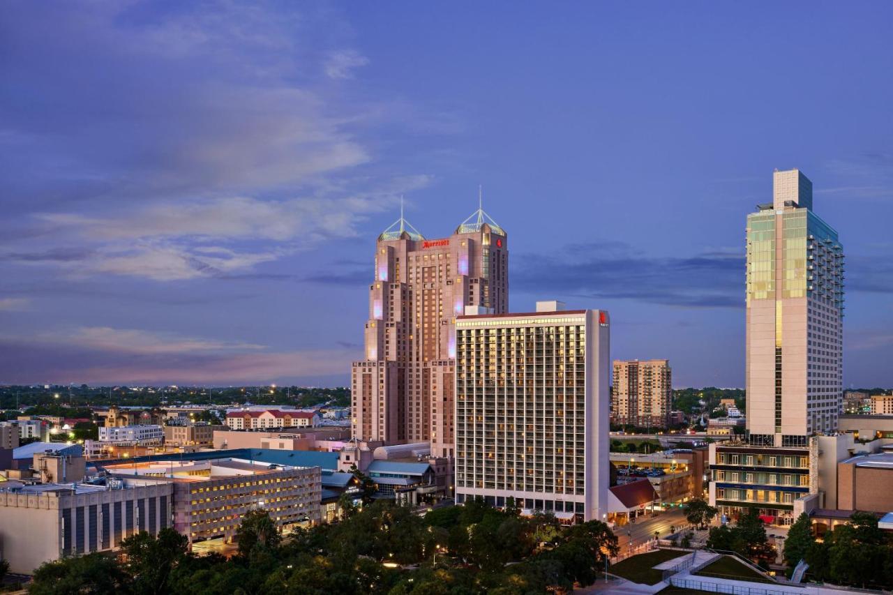 San Antonio Marriott Rivercenter On The River Walk Экстерьер фото