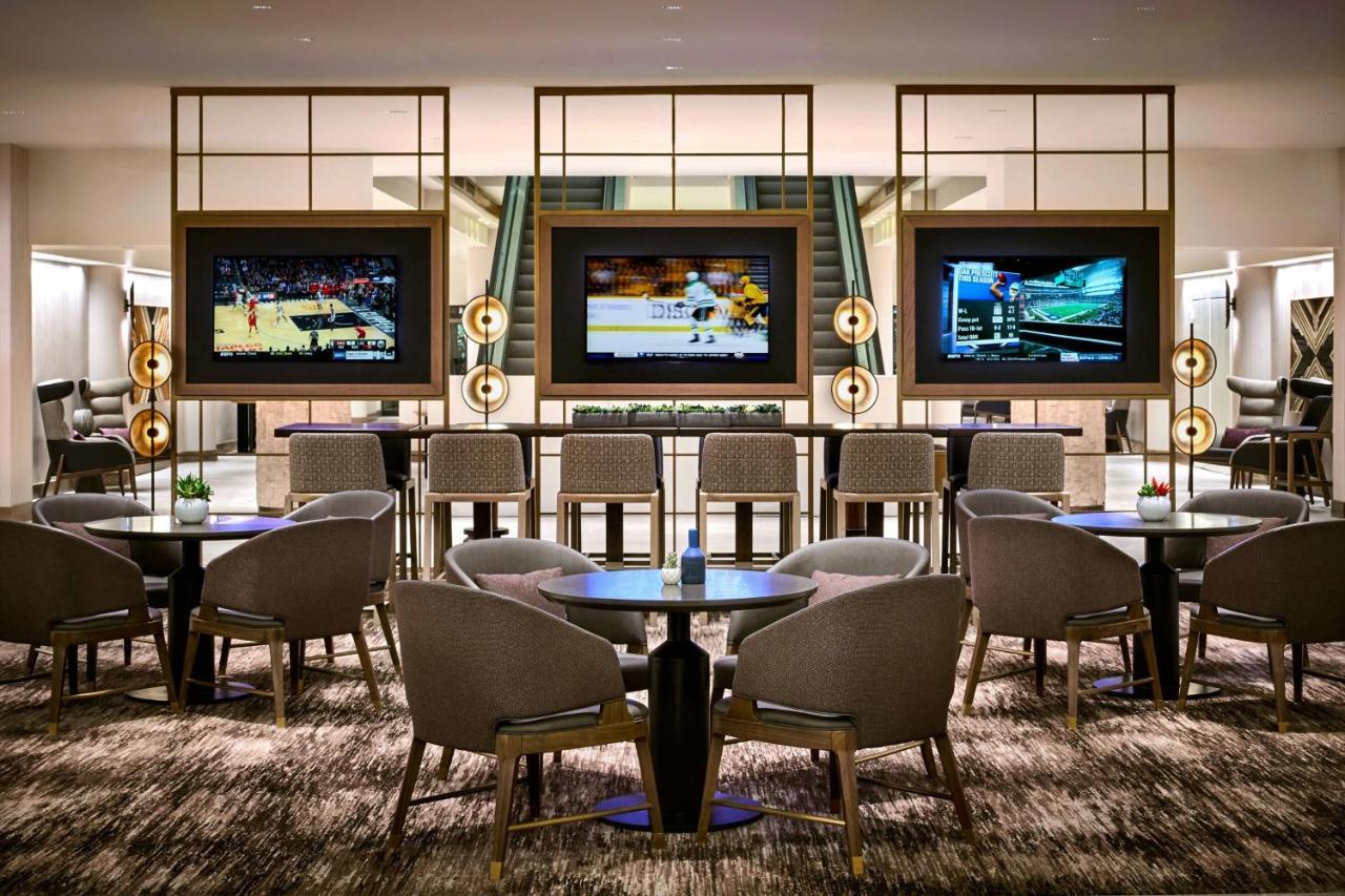 San Antonio Marriott Rivercenter On The River Walk Экстерьер фото